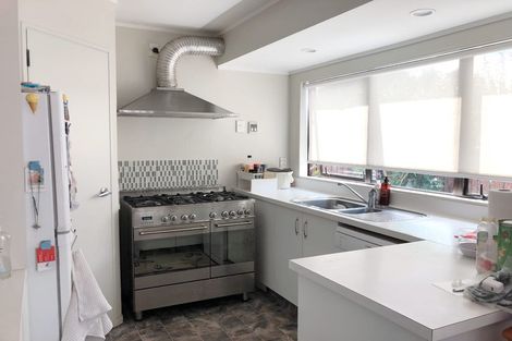 Photo of property in 2/17 Ross Martin Court, Conifer Grove, Takanini, 2112