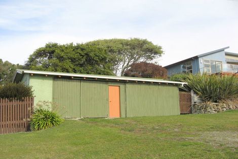 Photo of property in 21 Semple Street, Kakanui, Oamaru, 9495