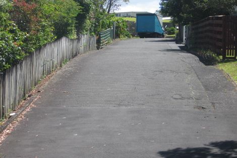 Photo of property in 10 Bentley Avenue, Glenfield, Auckland, 0629