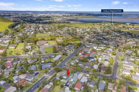 Photo of property in 3 Muir Avenue, Mangere Bridge, Auckland, 2022