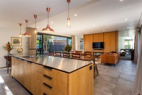 Photo of property in 11 Girvan Street, Fendalton, Christchurch, 8041