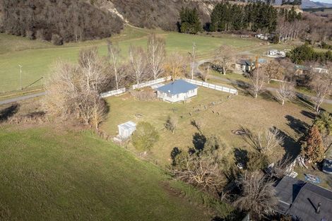 Photo of property in 15 Tekoa Street, Waiau, 7332