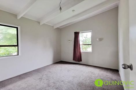 Photo of property in 15 Stephen Avenue, Henderson, Auckland, 0610