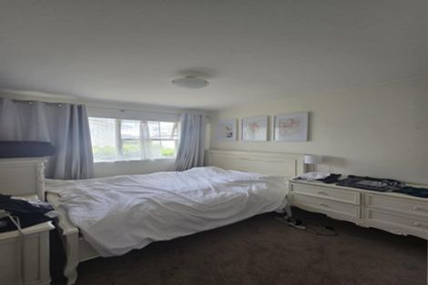 Photo of property in 48 Reeves Road, Pakuranga, Auckland, 2010