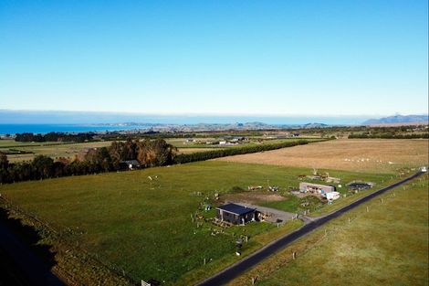 Photo of property in 235 Bay Paddock Road, Hapuku, Kaikoura, 7371