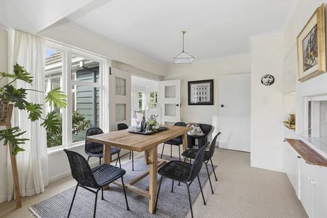 Photo of property in 30 Jubilee Road, Khandallah, Wellington, 6035