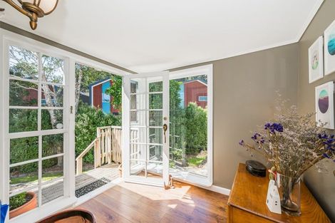 Photo of property in 99a Ruapehu Street, Paraparaumu, 5032