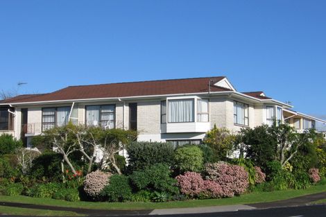 Photo of property in 2/55 Bramley Drive, Farm Cove, Auckland, 2012