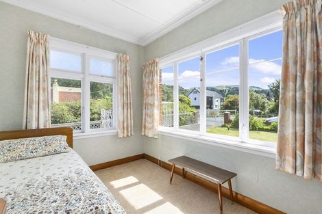 Photo of property in 16 Glendining Avenue, North East Valley, Dunedin, 9010