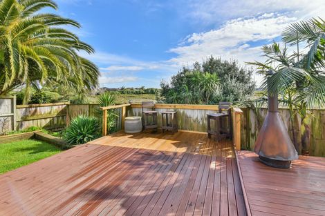 Photo of property in 39 Fergy Crescent, Wattle Downs, Auckland, 2103