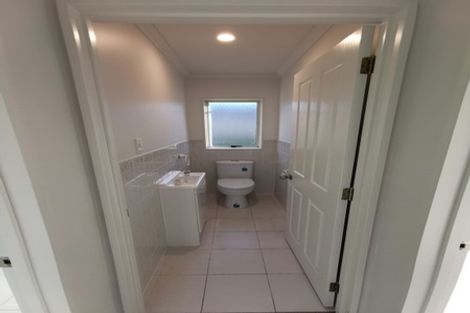 Photo of property in 33 Princeton Parade, Albany, Auckland, 0632