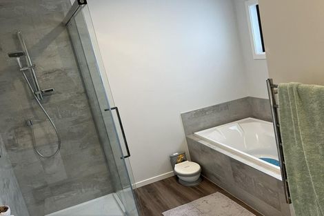 Photo of property in 16 Omaka Place, Aotea, Porirua, 5024