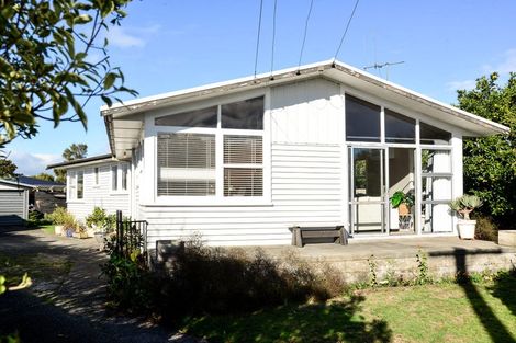 Photo of property in 49 English Street, St Andrews, Hamilton, 3200