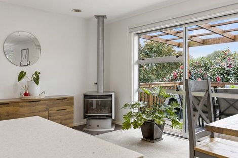 Photo of property in 2/86 Hinemoa Avenue, Taupo, 3330