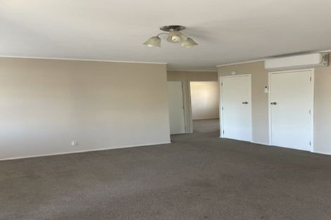 Photo of property in 2/99 Station Road, Papatoetoe, Auckland, 2025