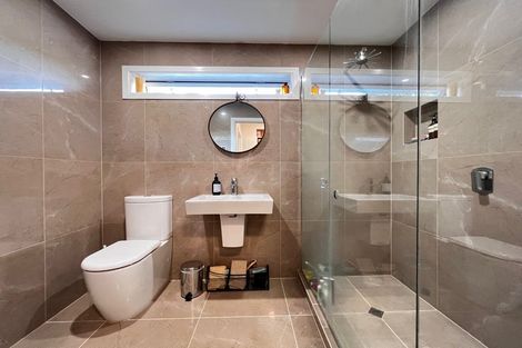 Photo of property in 1/73 Verran Road, Birkenhead, Auckland, 0626