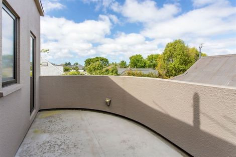 Photo of property in 15a Galway Avenue, Bryndwr, Christchurch, 8052