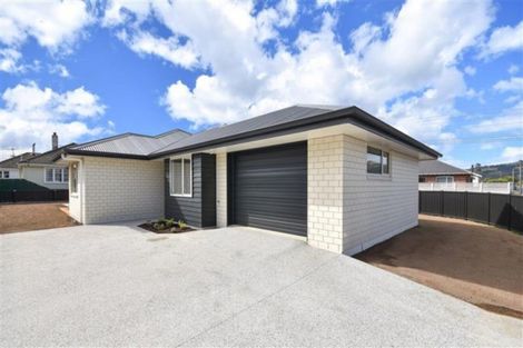 Photo of property in 14 Bush Road, Mosgiel, 9024