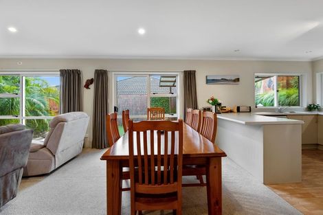 Photo of property in 140 Castlewold Drive, Bethlehem, Tauranga, 3110