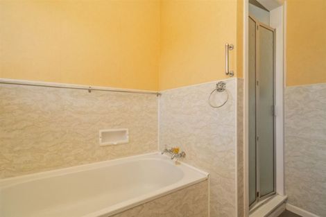 Photo of property in 33 Cook Drive, Whitianga, 3510