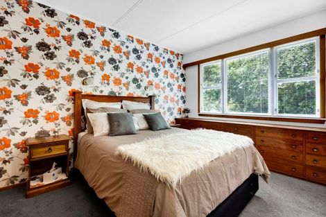 Photo of property in 1 High Road, Hawera, 4610