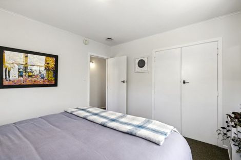 Photo of property in 23 Lynda Avenue, Paparangi, Wellington, 6037