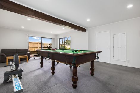 Photo of property in 21 St Annes Crescent, Wattle Downs, Auckland, 2103