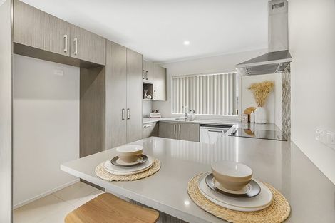 Photo of property in 11 Charlotte Crescent, Dinsdale, Hamilton, 3204