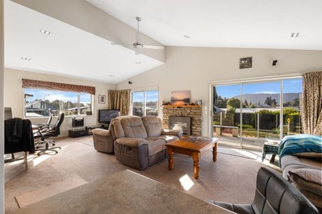 Photo of property in 53 Snowmass Drive, Ohakune, 4625