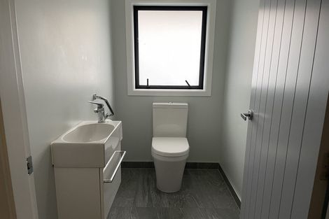 Photo of property in 4 Yusef Way, Levin, 5510