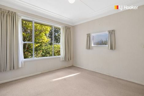 Photo of property in 1 Featherston Street, Macandrew Bay, Dunedin, 9014