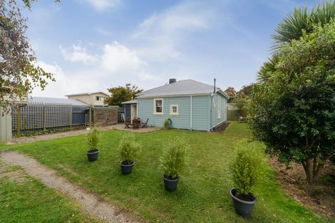 Photo of property in 4 Millar Street, Roslyn, Palmerston North, 4414