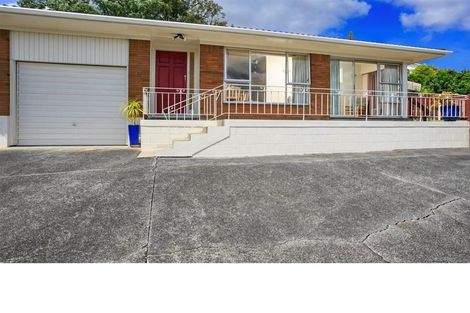 Photo of property in 1/7 Downing Street, Glenfield, Auckland, 0629