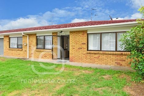 Photo of property in 2/10 Airfield Road, Takanini, 2112