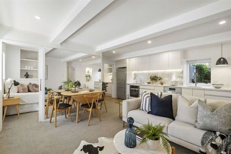 Photo of property in 1/9 Brian Avenue, Forrest Hill, Auckland, 0620