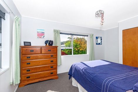 Photo of property in 2 Bulli Street, Riverdale, Gisborne, 4010