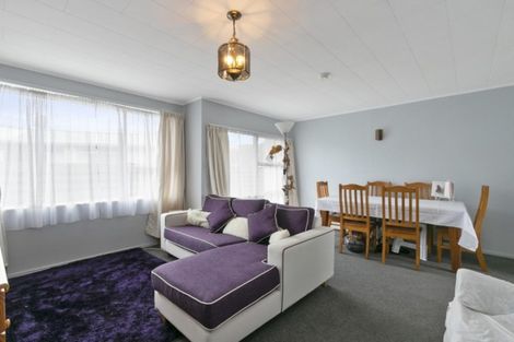 Photo of property in 252a Wellington Road, Wainuiomata, Lower Hutt, 5014