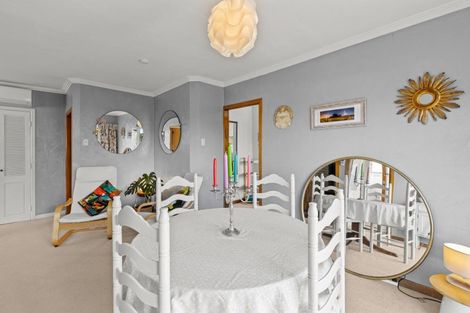 Photo of property in 5 Price Street, Westown, New Plymouth, 4310