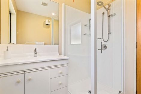 Photo of property in 1/5 Craven Street, Sockburn, Christchurch, 8042