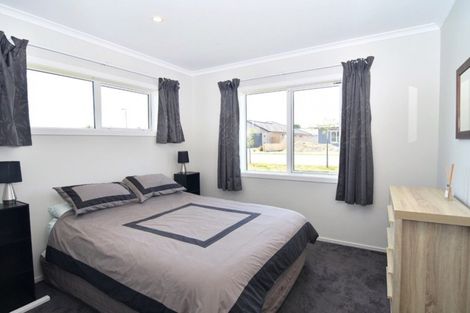 Photo of property in 8 Hartley Avenue, Carterton, 5713