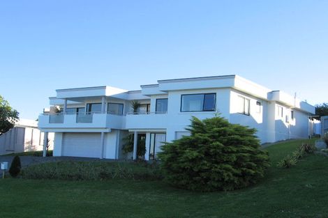 Photo of property in 106 West Hoe Heights, Orewa, 0931