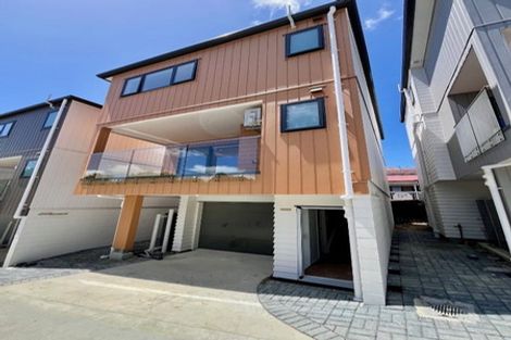 Photo of property in 1/2145 Great North Road, Avondale, Auckland, 0600