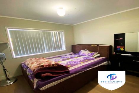 Photo of property in 1/24 Waimana Road, Conifer Grove, Takanini, 2112