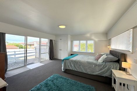 Photo of property in 10 Russell Avenue, Pukekohe, 2120