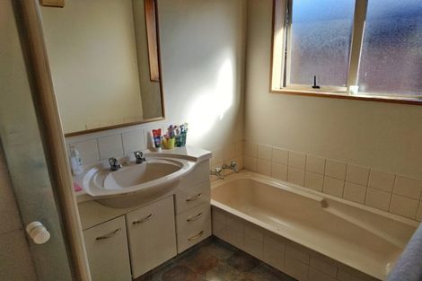 Photo of property in 47e Peer Street, Upper Riccarton, Christchurch, 8041