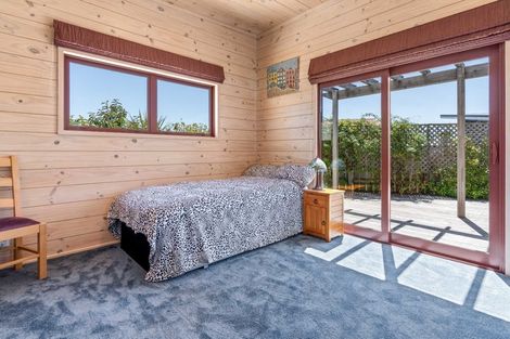 Photo of property in 4a Daniel Street, Martinborough, 5711