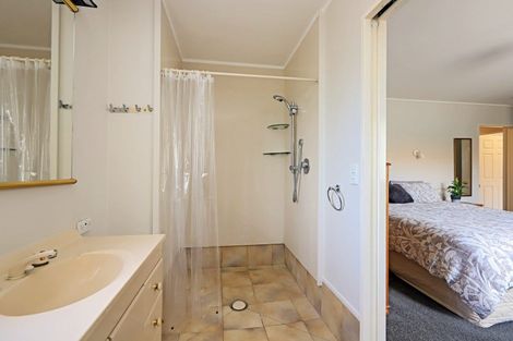 Photo of property in 121 Auckland Road, Greenmeadows, Napier, 4112