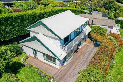 Photo of property in 160 Dyers Pass Road, Cashmere, Christchurch, 8022