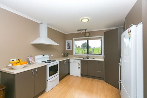 Photo of property in 617a Kaipikari Road, Urenui, 4375