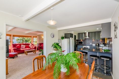 Photo of property in 24 Kereru Street, Waikanae, 5036